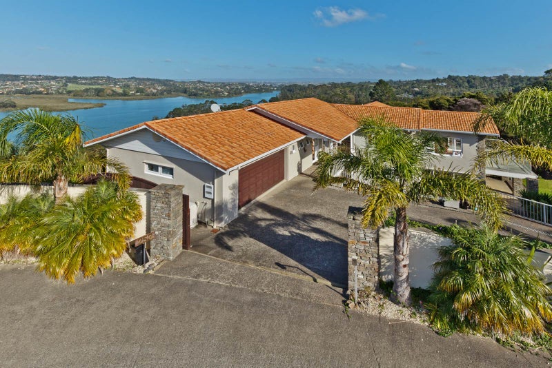 253 Paremoremo Road, Paremoremo, Auckland - Carousel 1