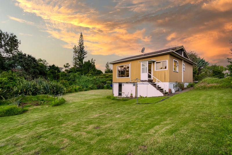21 Regent Street, Devonport, Auckland - Carousel 2