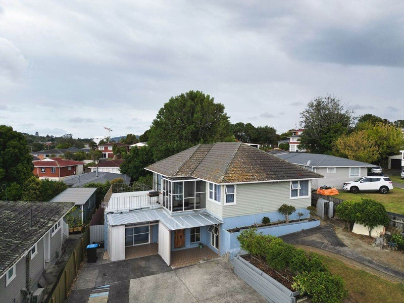 8 Condliffe Place, New Windsor, Auckland - Carousel 12