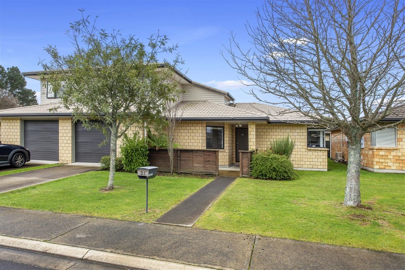 31/64 Kawaha Point Road, Kawaha Point, Rotorua - Carousel 1