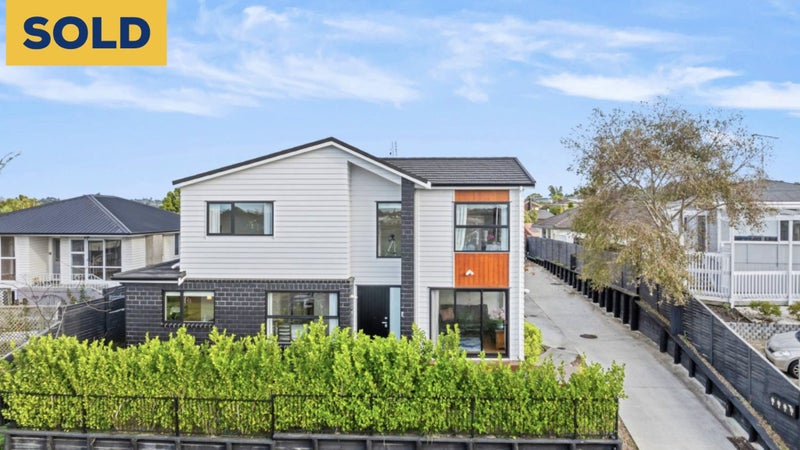 49A Andrew Road, Howick, Auckland - Carousel 1