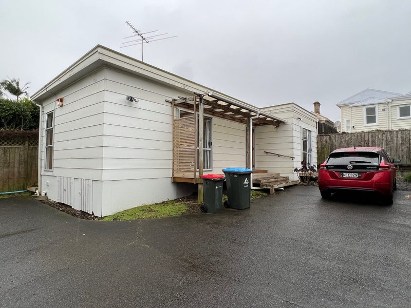 86 John Street, Ponsonby, Auckland - Carousel 1