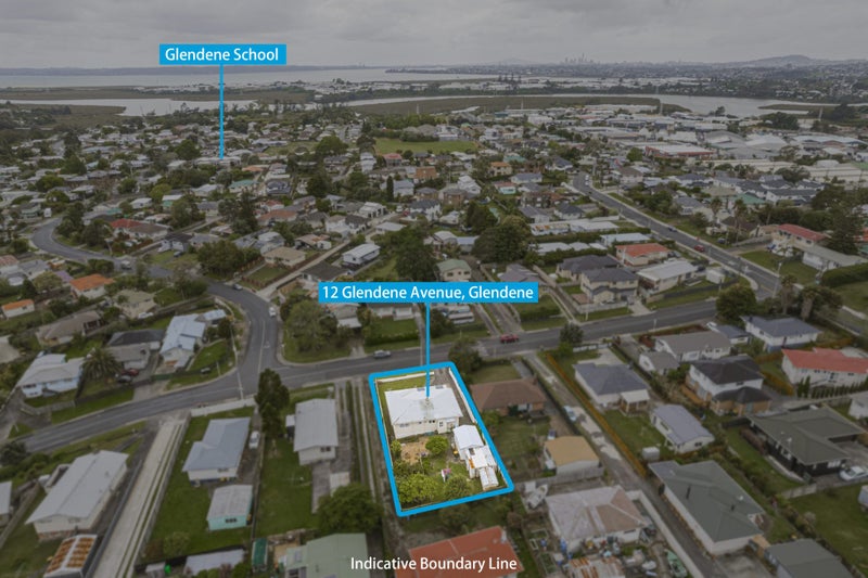 12 Glendene Avenue, Glendene, Auckland - Carousel 12