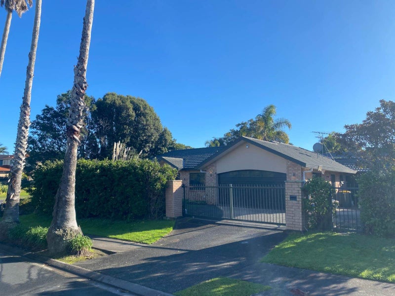 1 Cascaden Road, Gulf Harbour, Whangaparaoa - Carousel 1