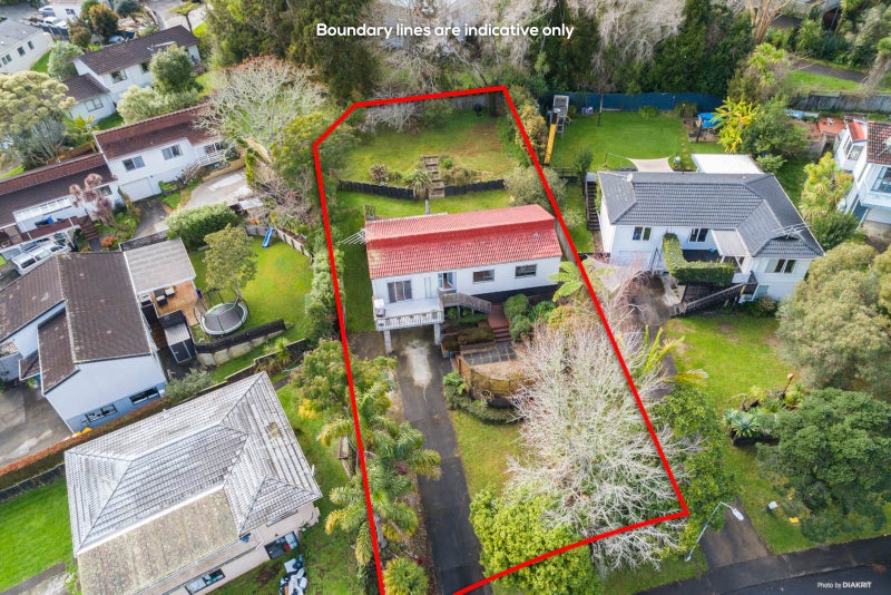 11 Capricorn Place, Browns Bay, Auckland - Carousel 1