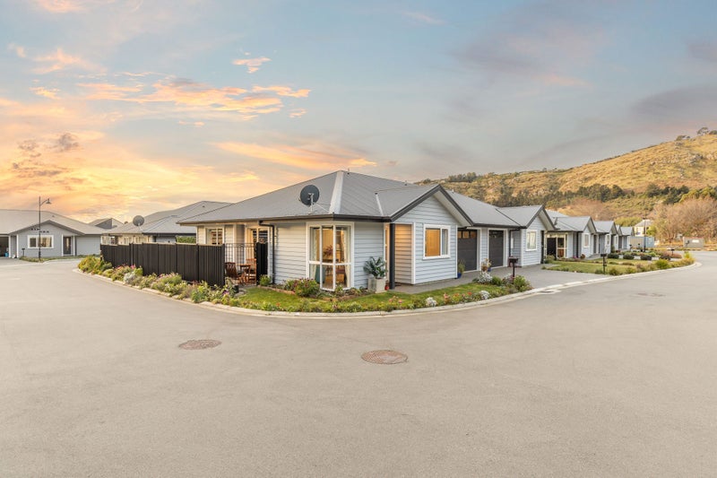 21/64 Port Hills Road, Heathcote Valley, Christchurch - Carousel 1
