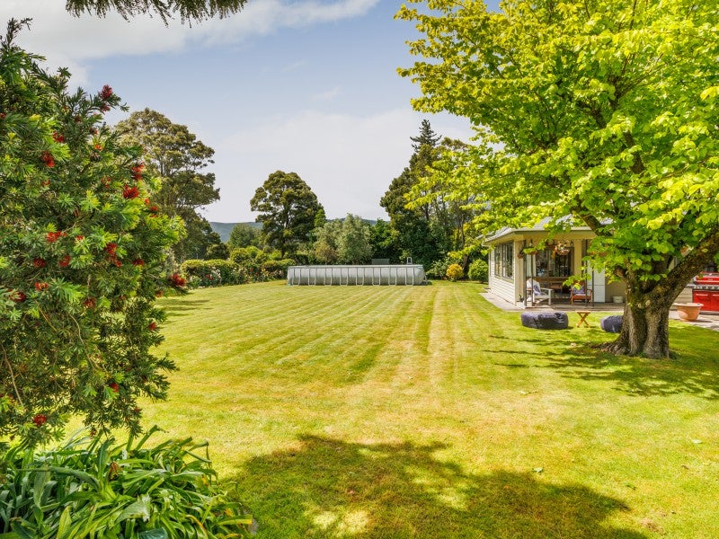 1142 Tennent Drive, Linton, Palmerston North - Carousel 26