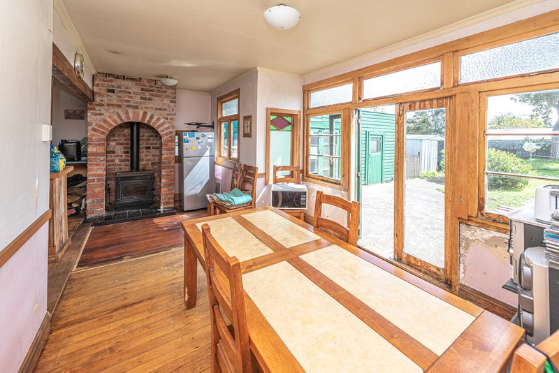 174 Ingestre Street, Whanganui, Whanganui - Carousel 2