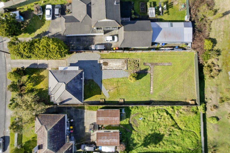 13 Mcgowan Road, Wainuiomata, Lower Hutt - Carousel 1