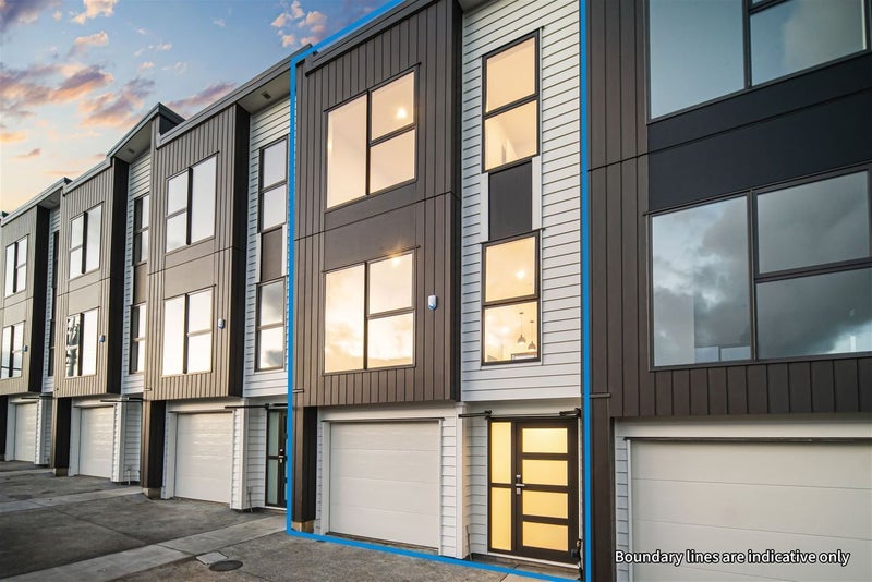 6/107 Hobsonville Road, West Harbour, Auckland - Carousel 1