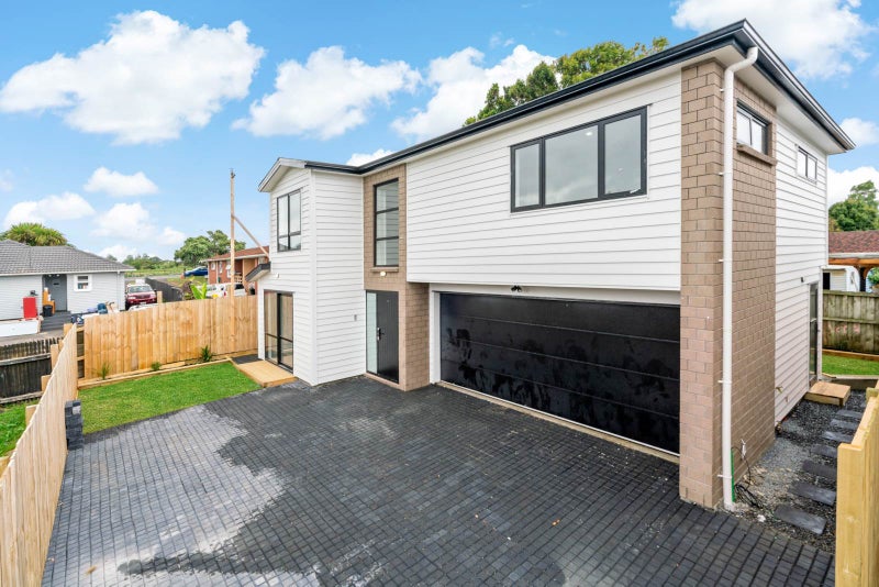 8C Lynette Place, Māngere, Auckland - Carousel 1