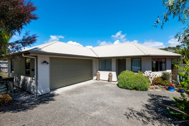 10 Valley Heights Road, Stepneyville, Nelson - Carousel 1