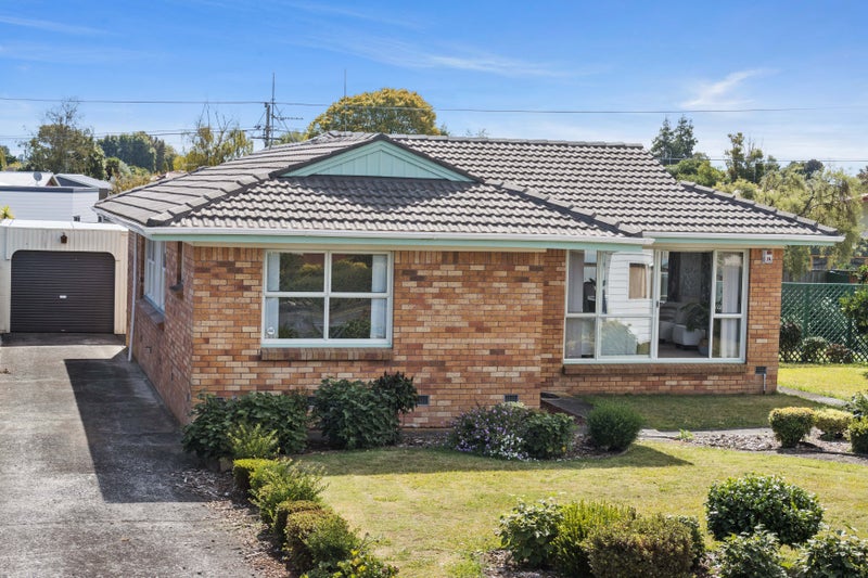 16 Arkle Place, Nawton, Hamilton - Carousel 21