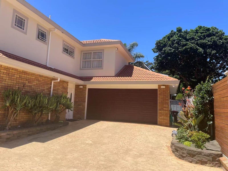 24A Queensway, Three Kings, Auckland - Carousel 2