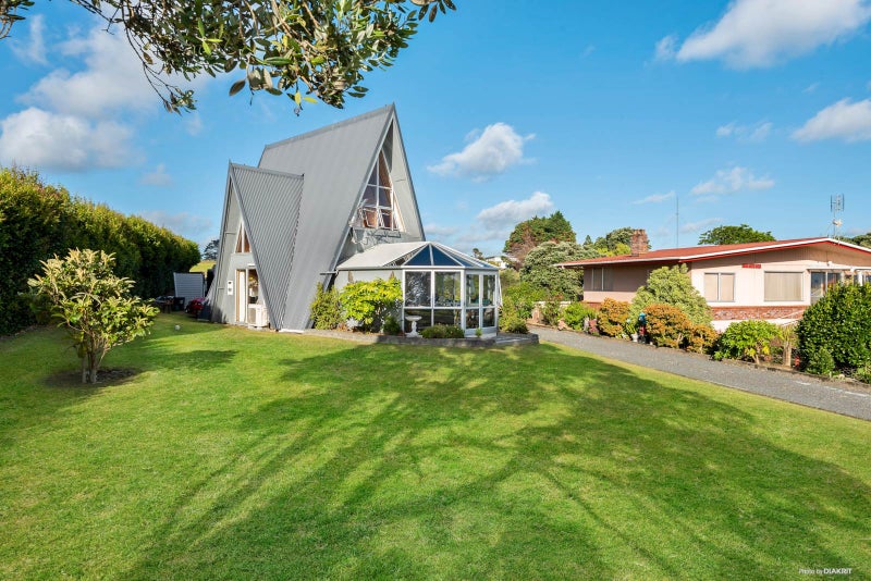 14 Seaview Terrace, Manukau Heads, Āwhitu - Carousel 1