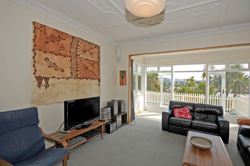 10 Awa Road, Miramar, Wellington - Carousel 2