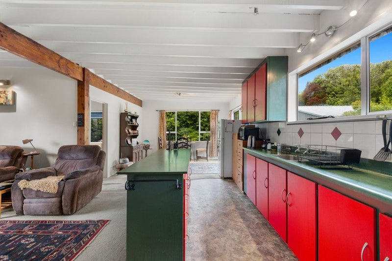 1 McIntosh Road, Brighton, Dunedin - Carousel 2