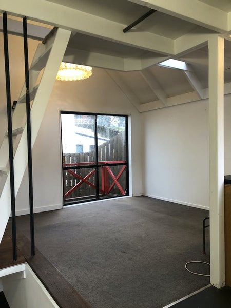 2/77 Mein Street, Newtown, Wellington - Carousel 2