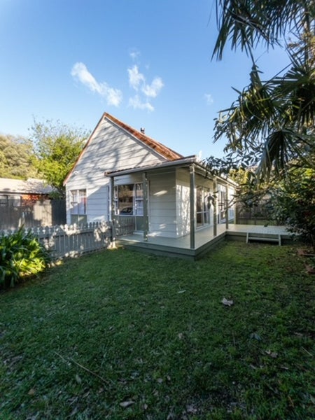 2/406 HARDY STREET, Maitai, Nelson - Carousel 1