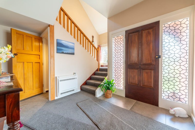 33 Kitchener Square, Highfield, Timaru - Carousel 1