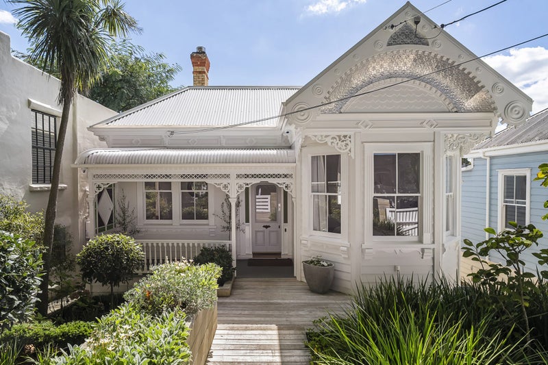 46 Hakanoa Street, Grey Lynn, Auckland - Carousel 1