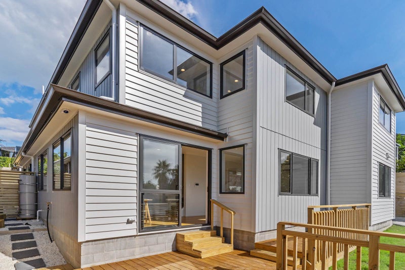84B Alton Avenue, Hillcrest, Auckland - Carousel 1