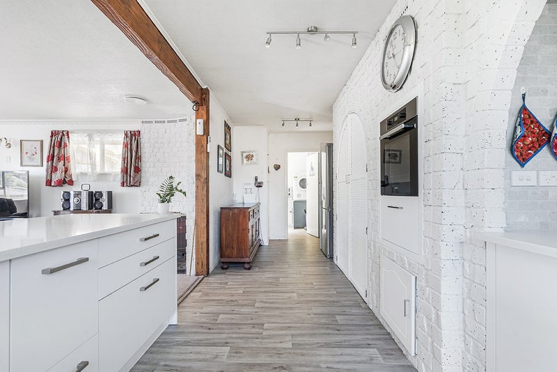 10 Perry Place, Bader, Hamilton - Carousel 1