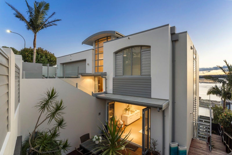 5A Bucklands Beach Road, Bucklands Beach, Auckland - Carousel 2