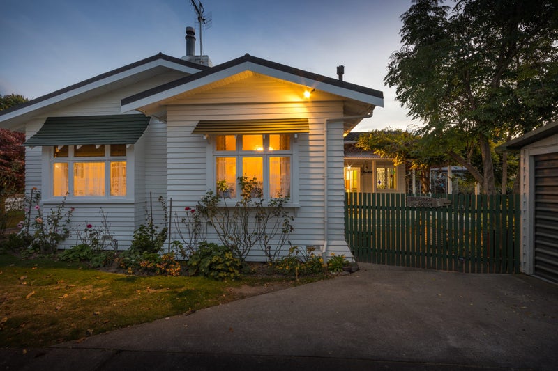 55 Argyle Avenue, Takaro, Palmerston North - Carousel 1