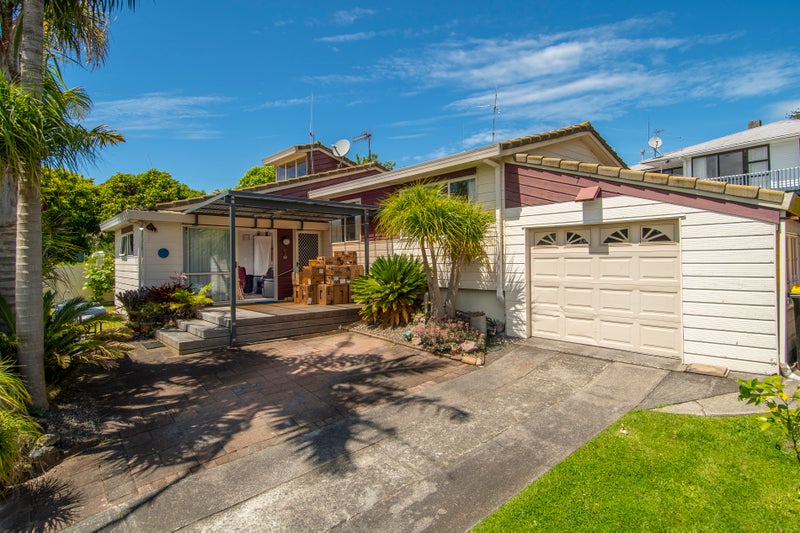 46B Esk Street, Parkvale, Tauranga - Carousel 1