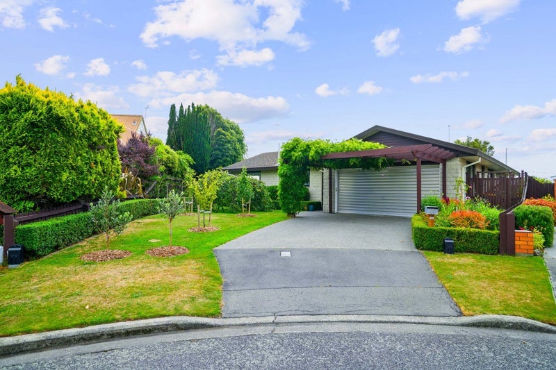 20 Shamrock Place, Halswell, Christchurch - Carousel 1
