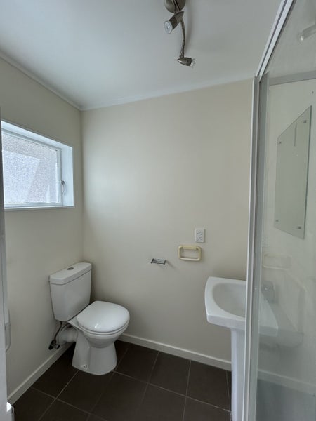 12 Anne Street, Wadestown, Wellington - Carousel 2