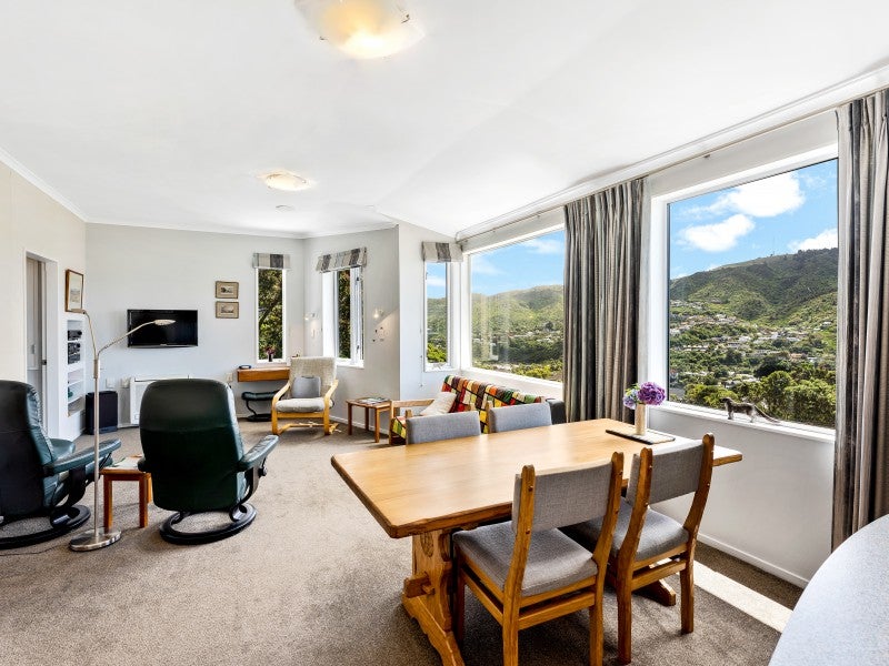 151 Cockayne Road, Khandallah, Wellington - Carousel 1