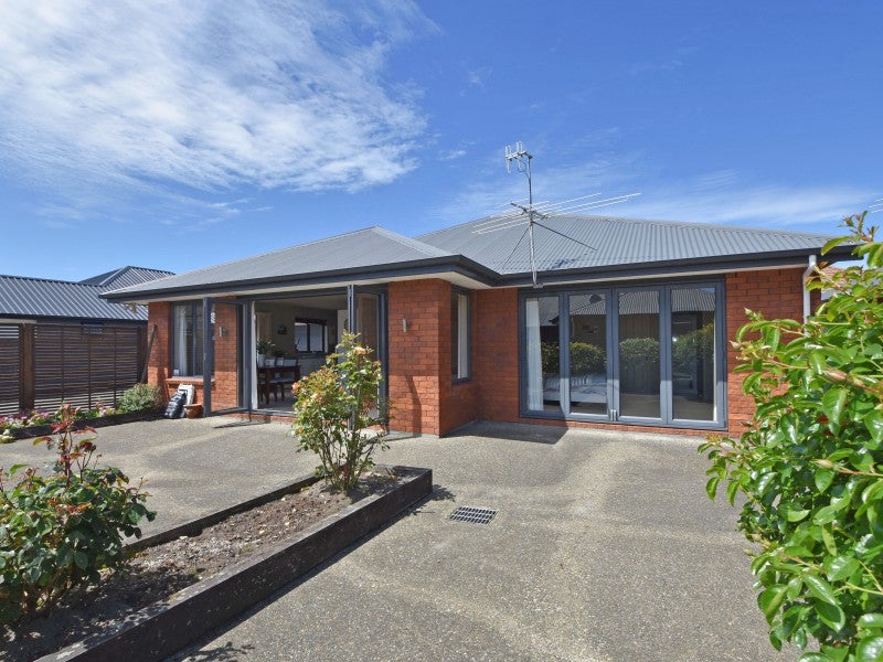 257 George Street, Waverley, Invercargill - Carousel 1