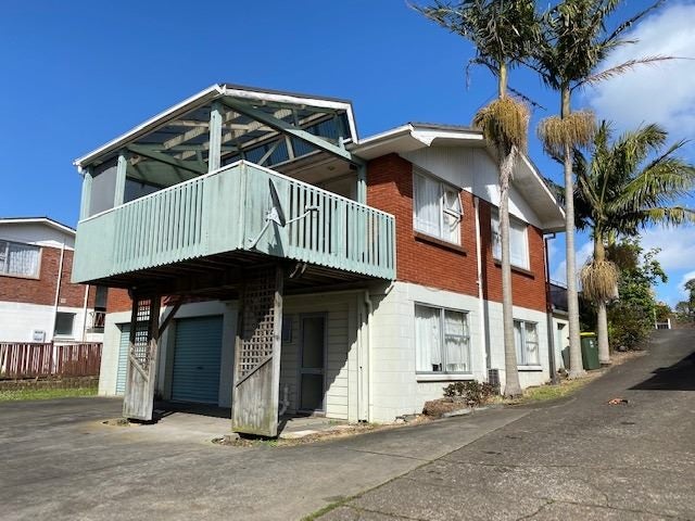 5 The Crest, Sunnyhills, Auckland - Carousel 2