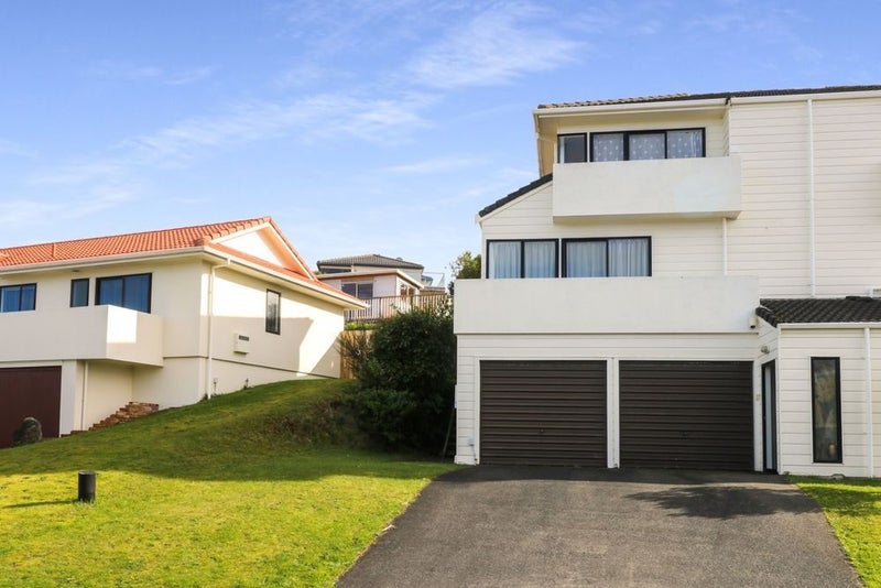 62B REDVERS DRIVE, BELMONT, LOWER HUTT - Carousel 1