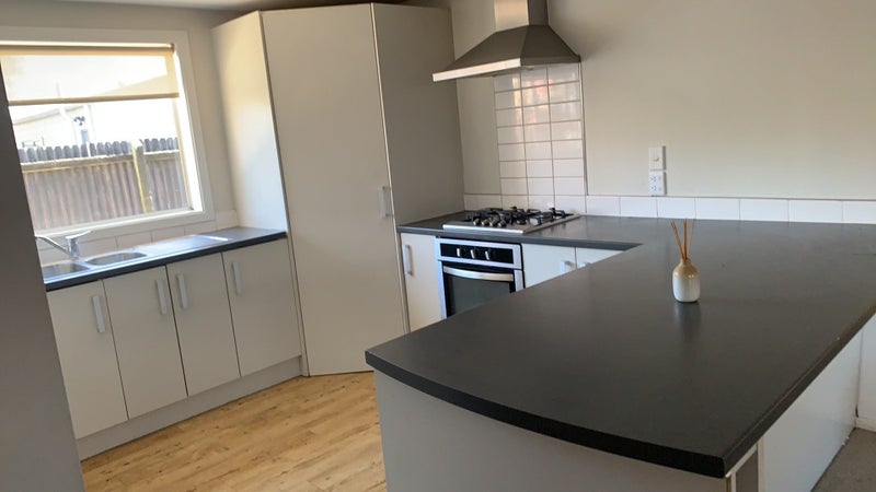 8 Heyders Road, Spencerville, Christchurch - Carousel 2