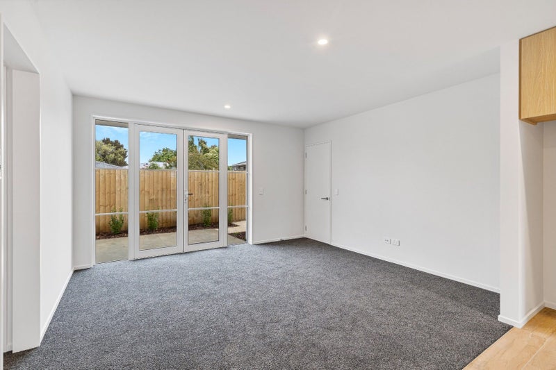 2/8 Shearer Avenue, Papanui, Christchurch - Carousel 2