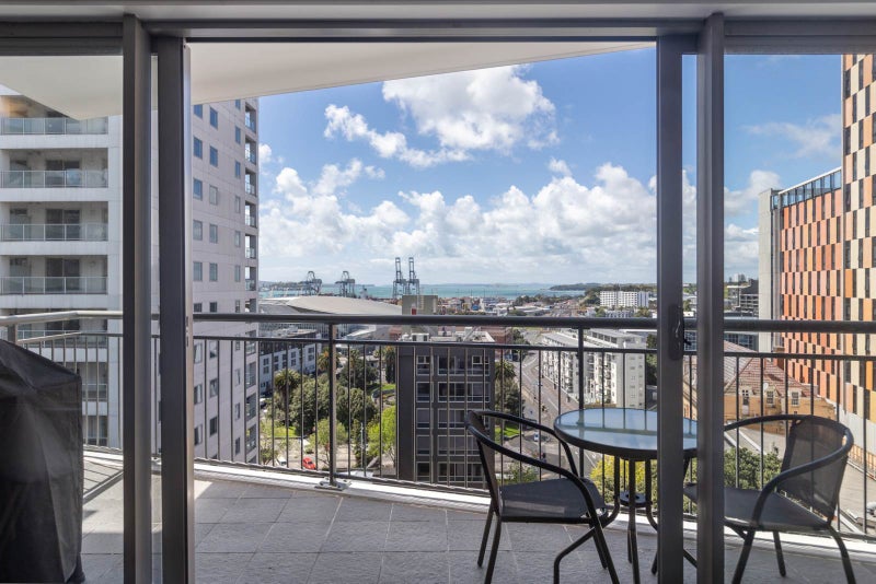 610/1 Parliament Street, Auckland Central, Auckland - Carousel 2