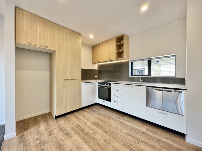 24 New Brighton Road, Shirley, Christchurch - Carousel 2