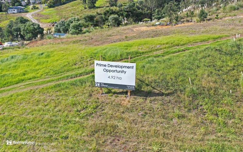 315 The Drive, Whangamatā - Carousel 2