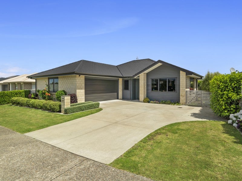 8 Te Ataiti Lane, Pyes Pa, Tauranga - Carousel 1