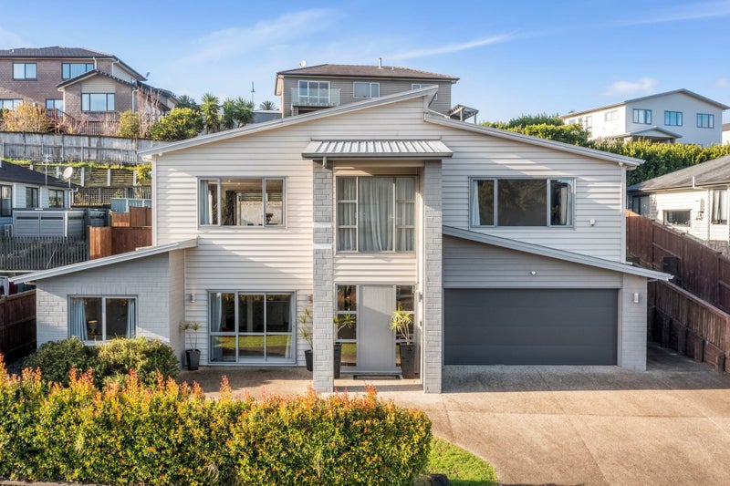 19 Dawood Place, The Gardens, Auckland - Carousel 1