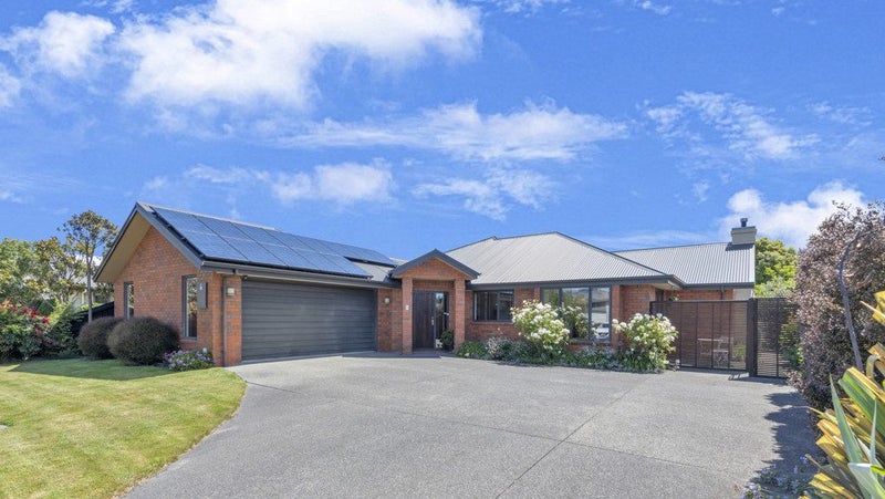 5 Rooney Place, Aidanfield, Christchurch - Carousel 24