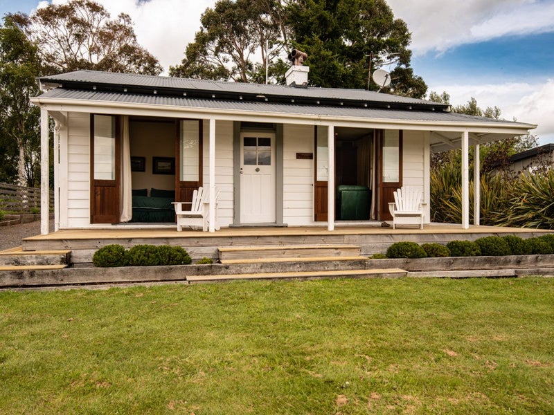 120 Ruapehu Road, Ohakune - Carousel 2