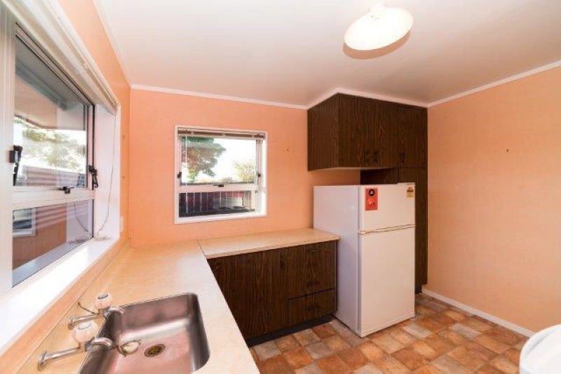 718A Pioneer Highway, Takaro, Palmerston North - Carousel 2