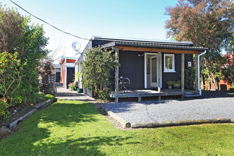 206 Park Road South, Akina, Hastings - Carousel 2