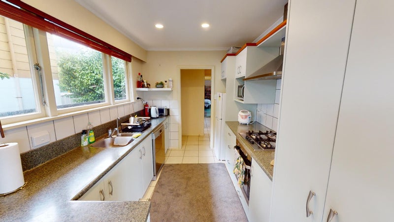46 Buick Crescent, Awapuni, Palmerston North - Carousel 2