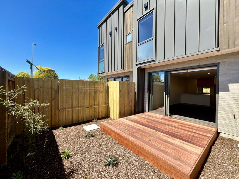 1/15 Plunket Street, Spreydon, Christchurch - Carousel 15