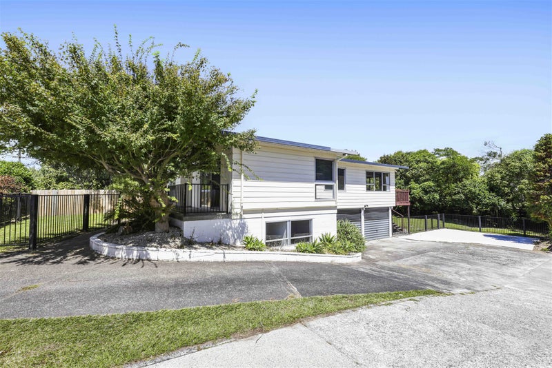 13 Paulette Place, Queenwood, Hamilton - Carousel 20